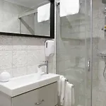 Konukevi Lo 3*